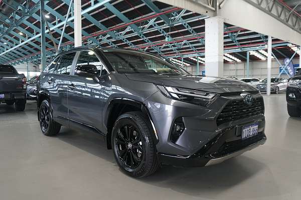 2024 Toyota RAV4 XSE AXAH52R