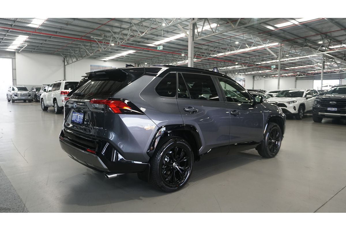 2024 Toyota RAV4 XSE AXAH52R