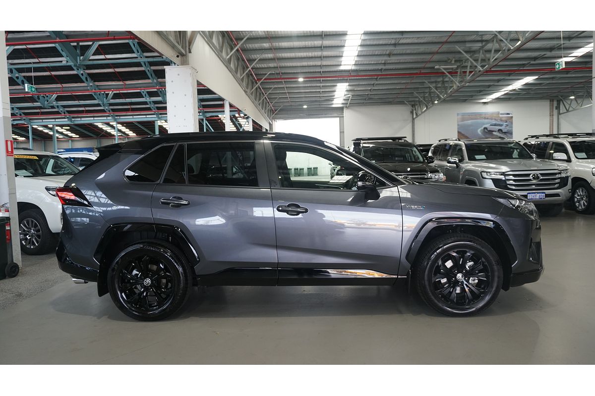2024 Toyota RAV4 XSE AXAH52R