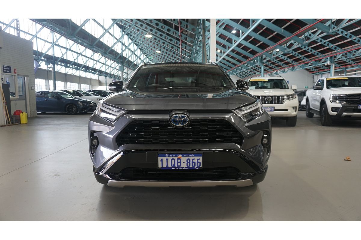 2024 Toyota RAV4 XSE AXAH52R