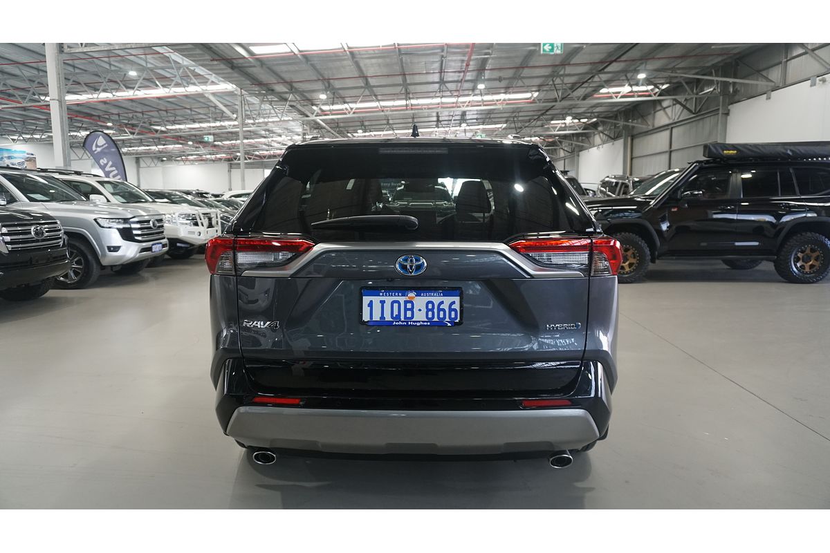 2024 Toyota RAV4 XSE AXAH52R
