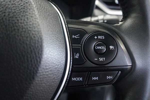 2024 Toyota RAV4 XSE AXAH52R