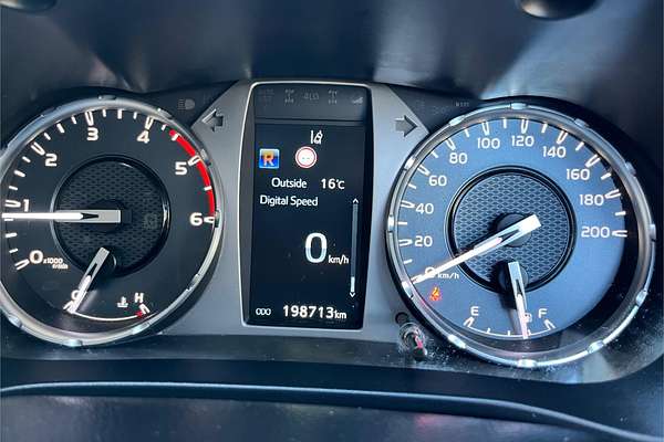 2020 Toyota Hilux SR GUN126R 4X4
