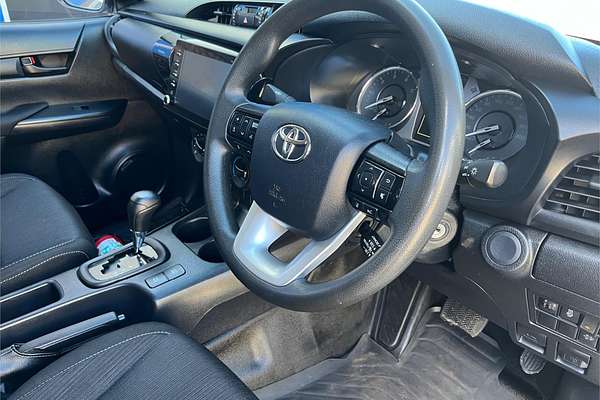 2020 Toyota Hilux SR GUN126R 4X4