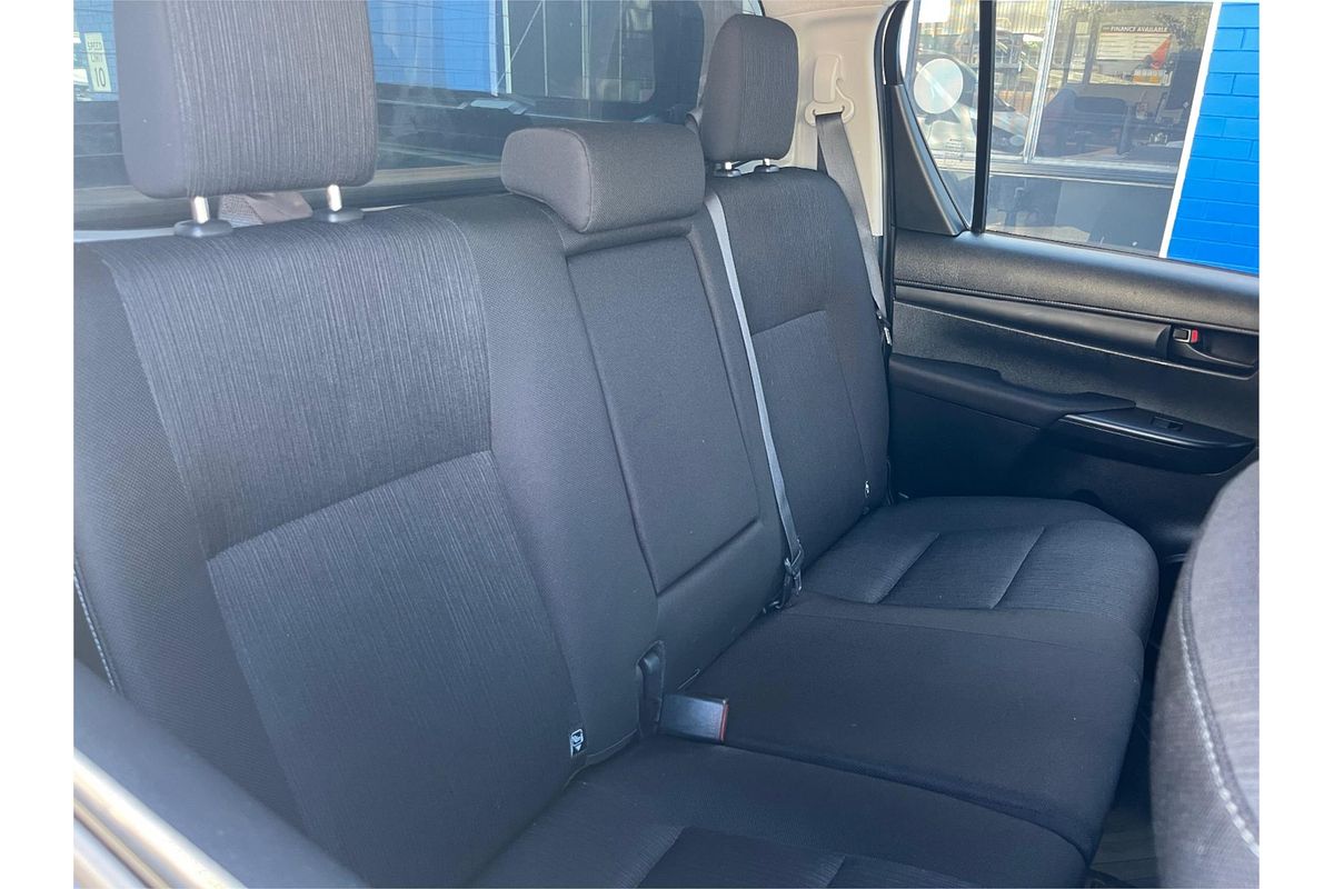 2020 Toyota Hilux SR GUN126R 4X4