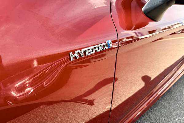 2022 Toyota Camry Ascent Sport AXVH70R