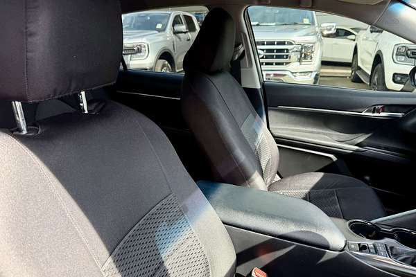 2022 Toyota Camry Ascent Sport AXVH70R