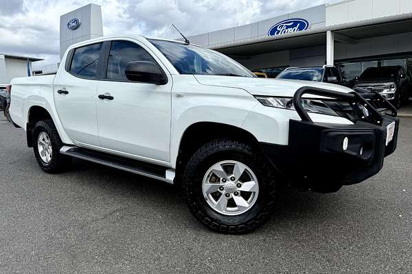 2022 Mitsubishi Triton GLX+ MR 4X4