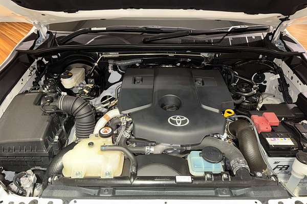 2023 Toyota Hilux SR5 GUN126R 4X4