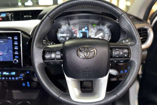 2023 Toyota Hilux SR5 GUN126R 4X4