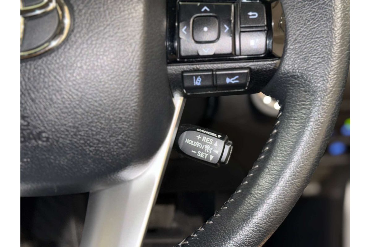 2023 Toyota Hilux SR5 GUN126R 4X4