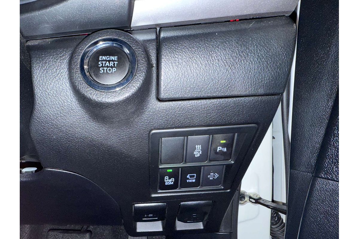 2023 Toyota Hilux SR5 GUN126R 4X4