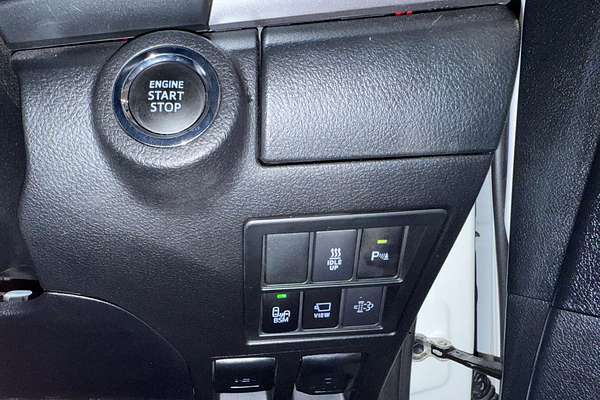 2023 Toyota Hilux SR5 GUN126R 4X4
