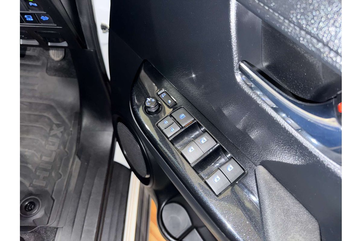 2023 Toyota Hilux SR5 GUN126R 4X4