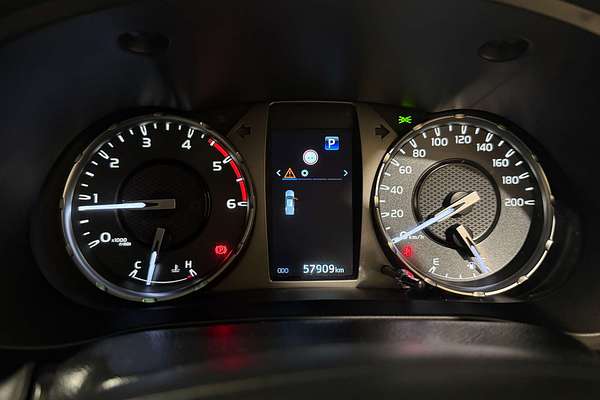 2023 Toyota Hilux SR5 GUN126R 4X4