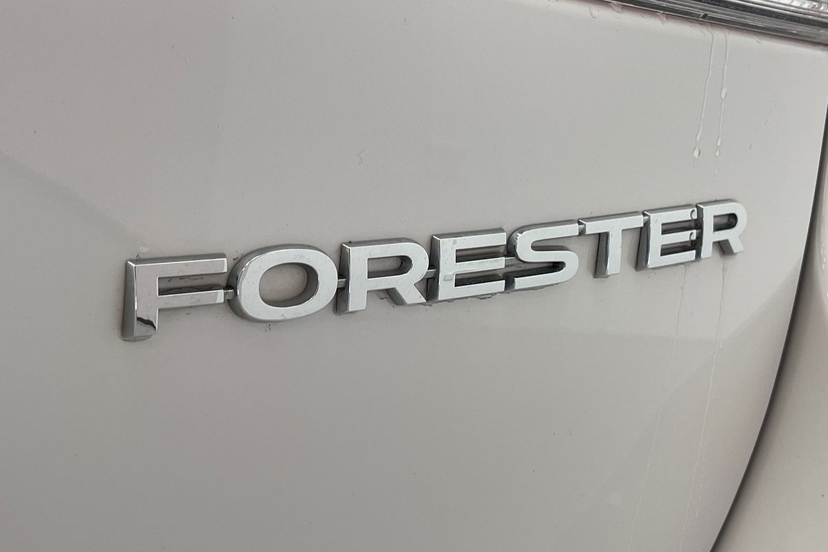 2021 Subaru Forester 2.5i-S S5