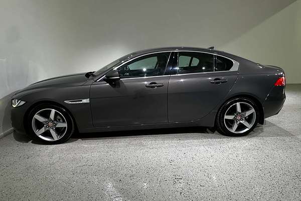 2015 Jaguar XE 20d Prestige X760