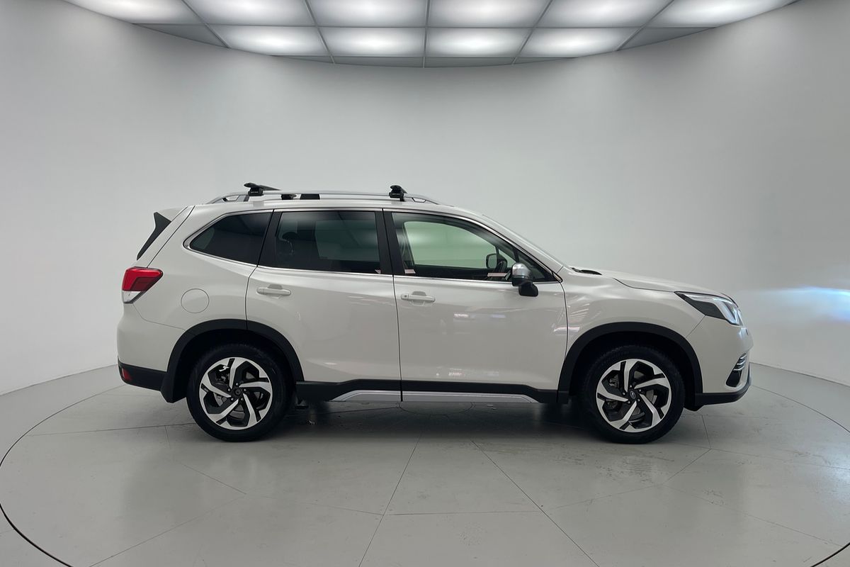 2021 Subaru Forester 2.5i-S S5