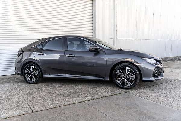 2019 Honda Civic VTi-LX 10th Gen
