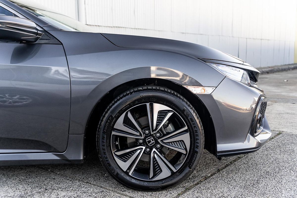 2019 Honda Civic VTi-LX 10th Gen