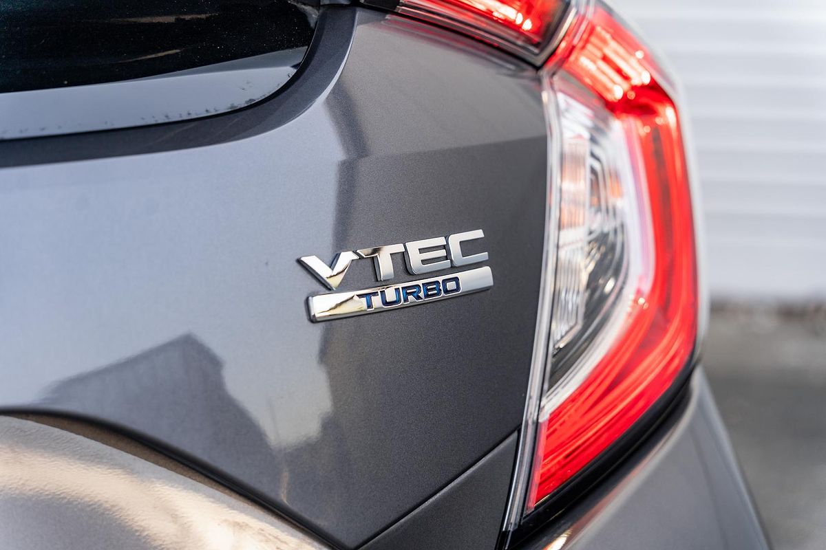 2019 Honda Civic VTi-LX 10th Gen