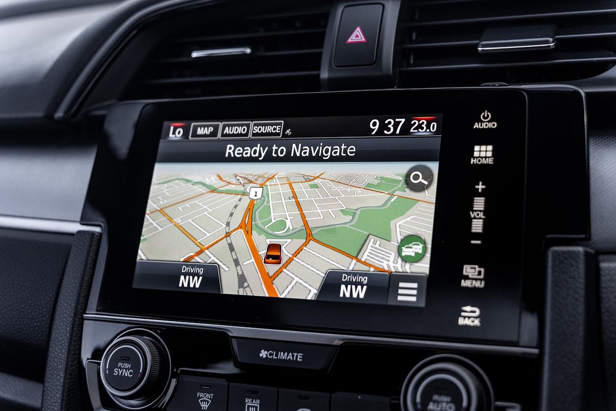 2019 Honda Civic VTi-LX 10th Gen
