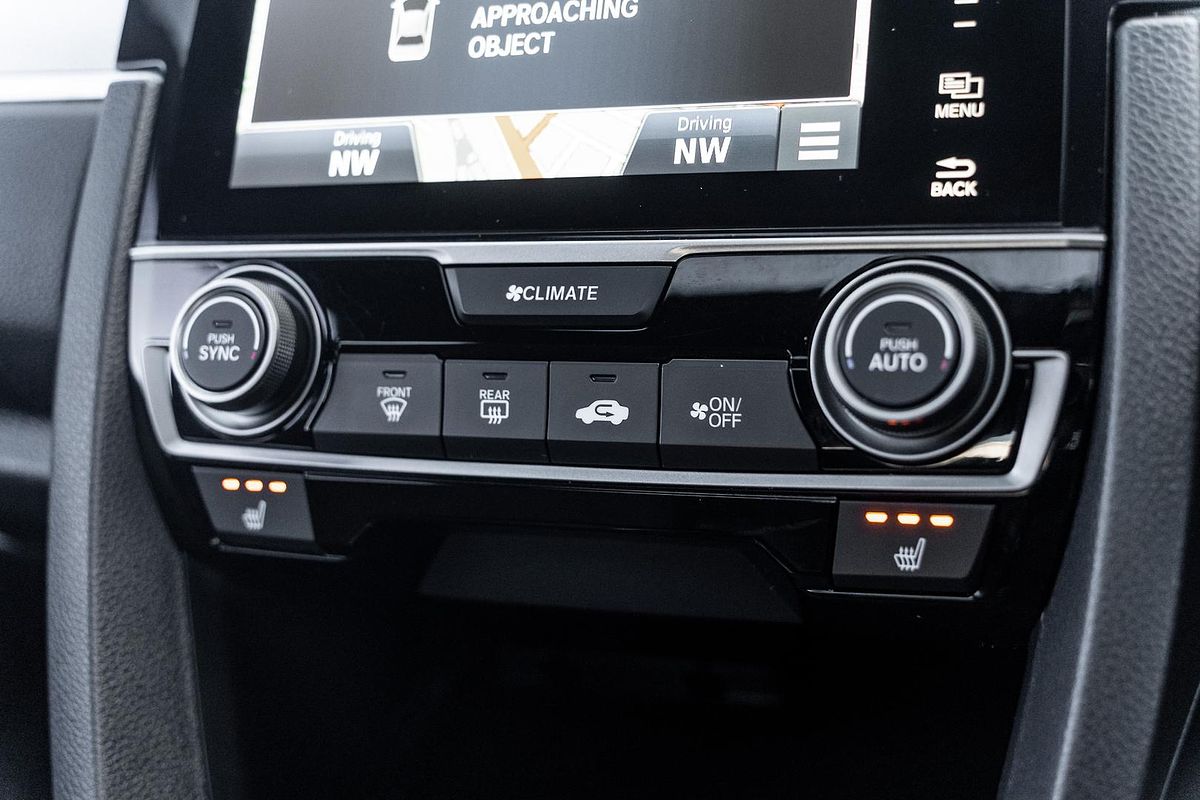 2019 Honda Civic VTi-LX 10th Gen