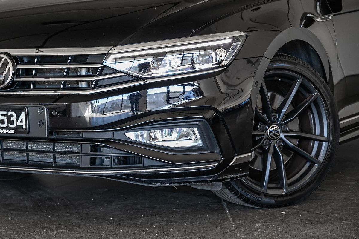2022 Volkswagen Passat 206TSI R-Line B8