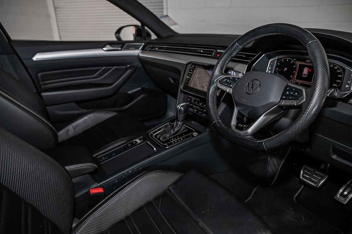 2022 Volkswagen Passat 206TSI R-Line B8