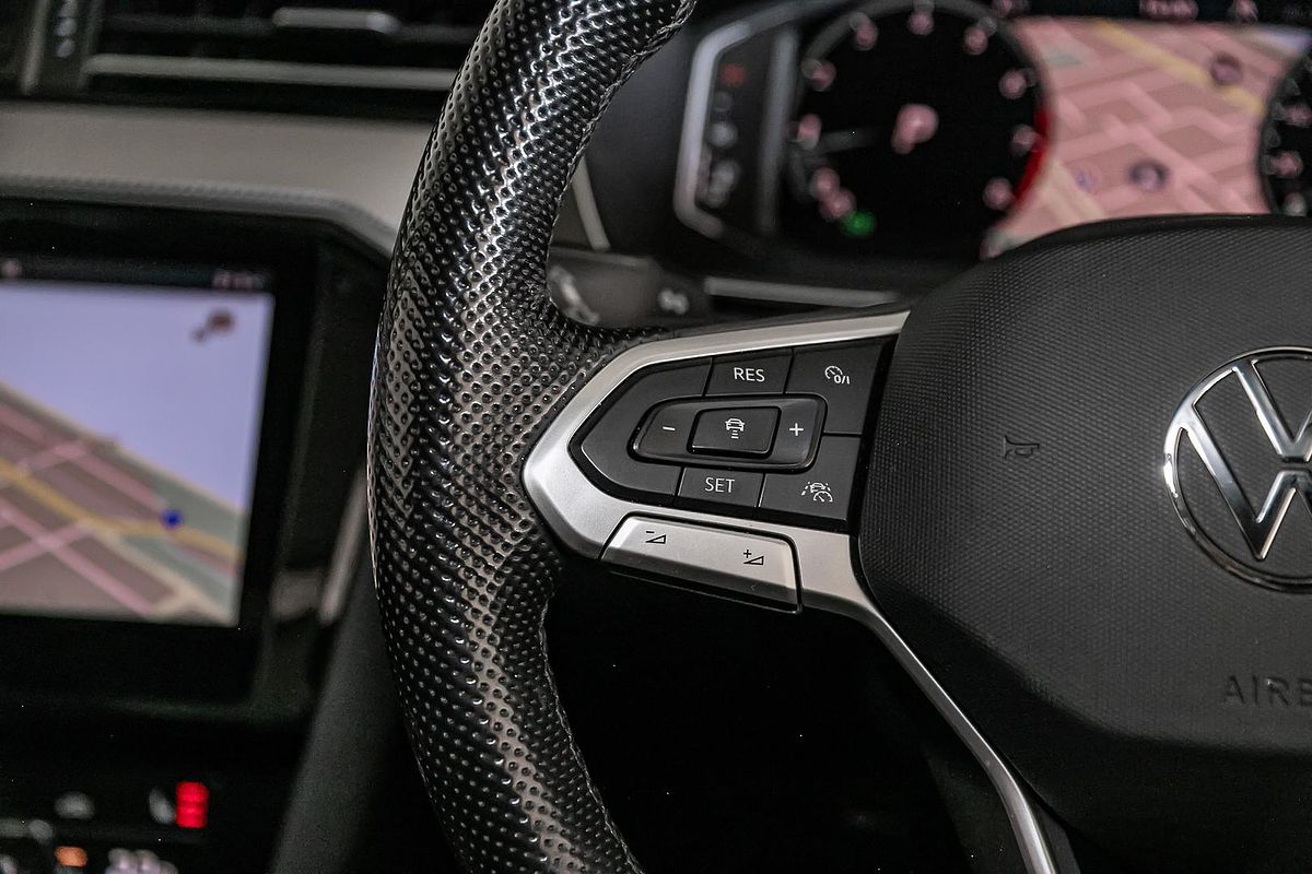 2022 Volkswagen Passat 206TSI R-Line B8
