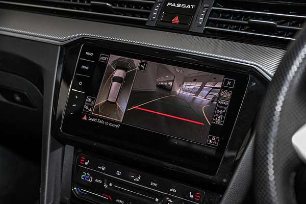 2022 Volkswagen Passat 206TSI R-Line B8