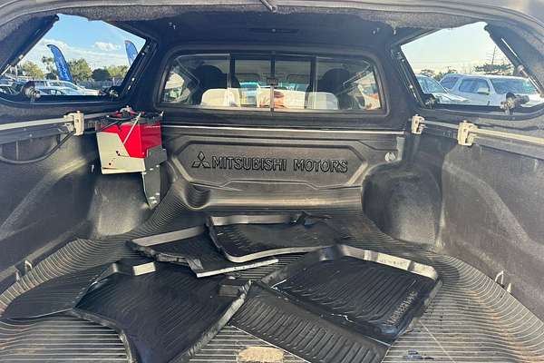 2017 Mitsubishi Triton GLS MQ 4X4