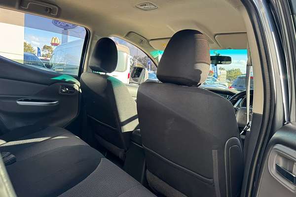2017 Mitsubishi Triton GLS MQ 4X4