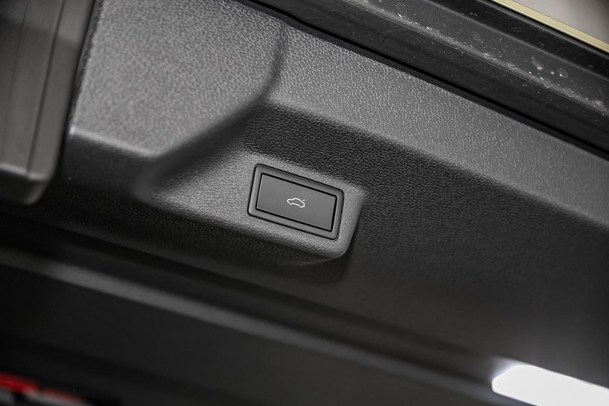 2025 Volkswagen ID. Buzz Pro BEV560 EB LWB