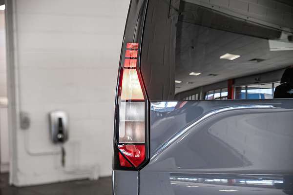 2025 Volkswagen Caddy California 5 LWB