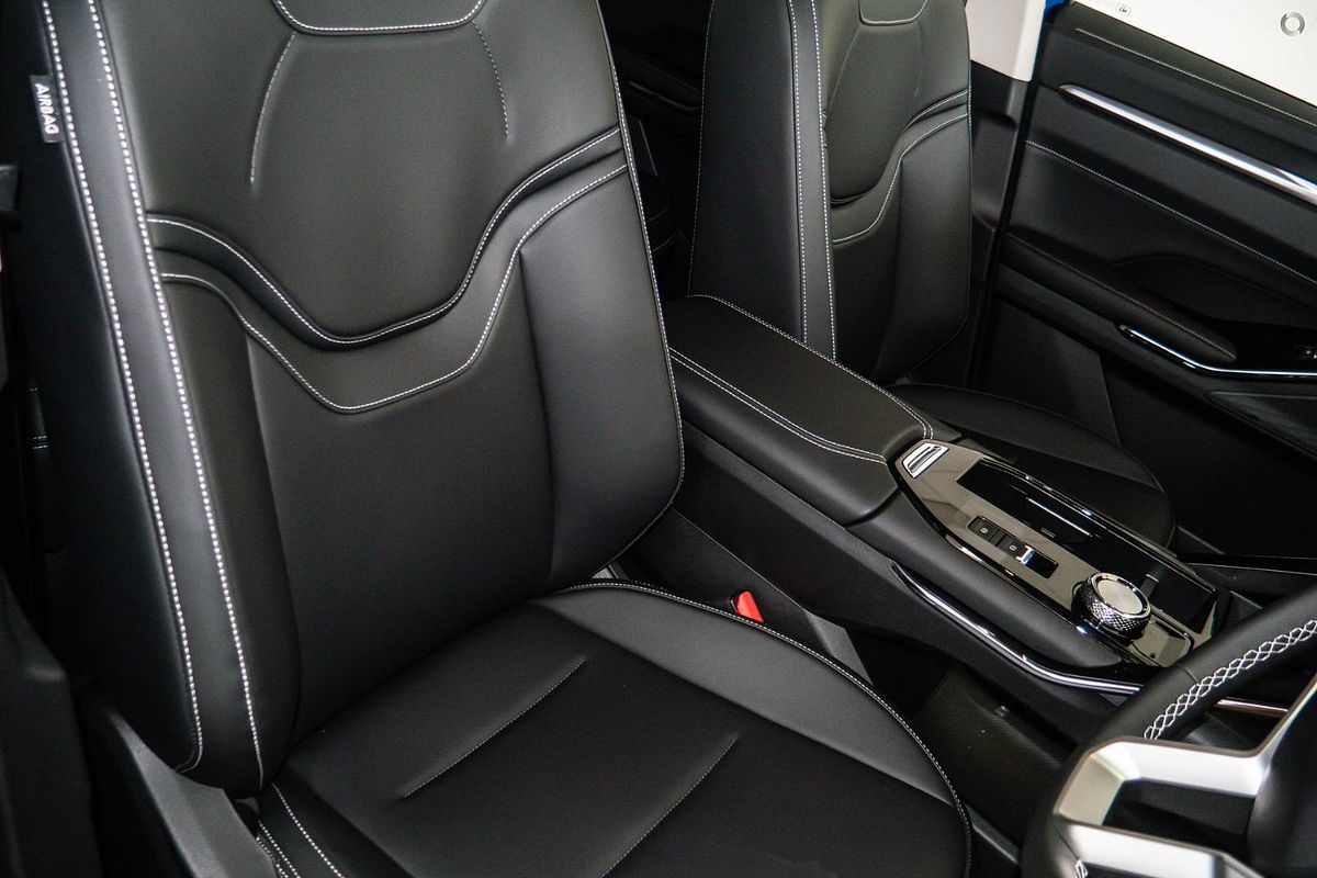 2025 GWM Haval H6 Lux B01
