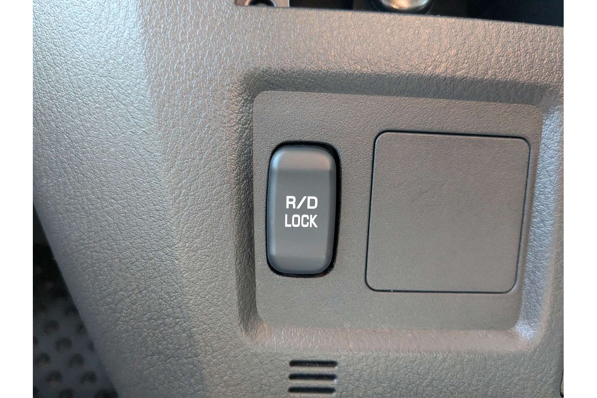 2020 Mitsubishi Pajero GLX NX
