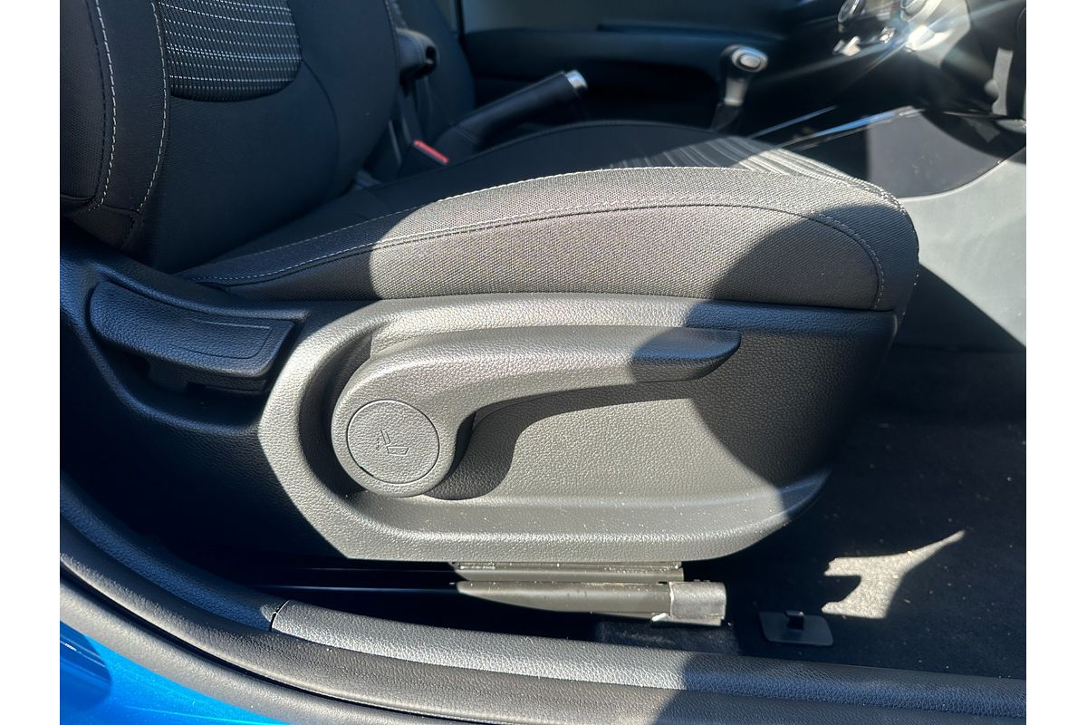 2025 Kia Stonic Sport YB