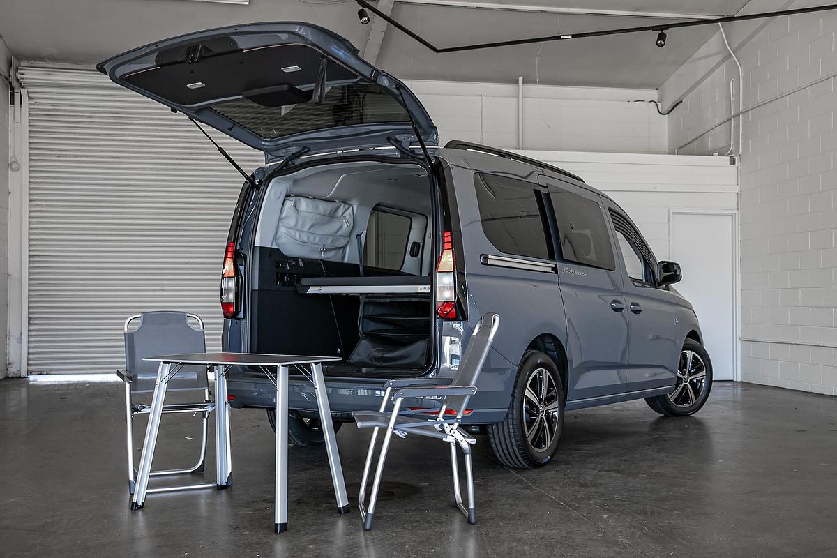 2025 Volkswagen Caddy California 5 LWB