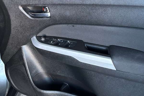 2017 Suzuki Vitara RT-S LY