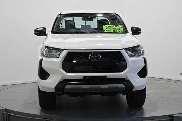 2024 Toyota Hilux SR GUN126R 4X4