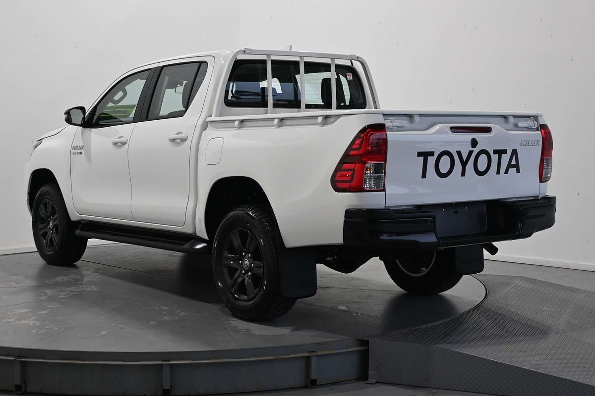 2024 Toyota Hilux SR GUN126R 4X4