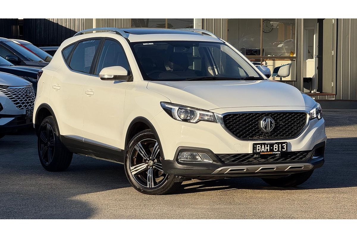2018 MG ZS Essence AZS1
