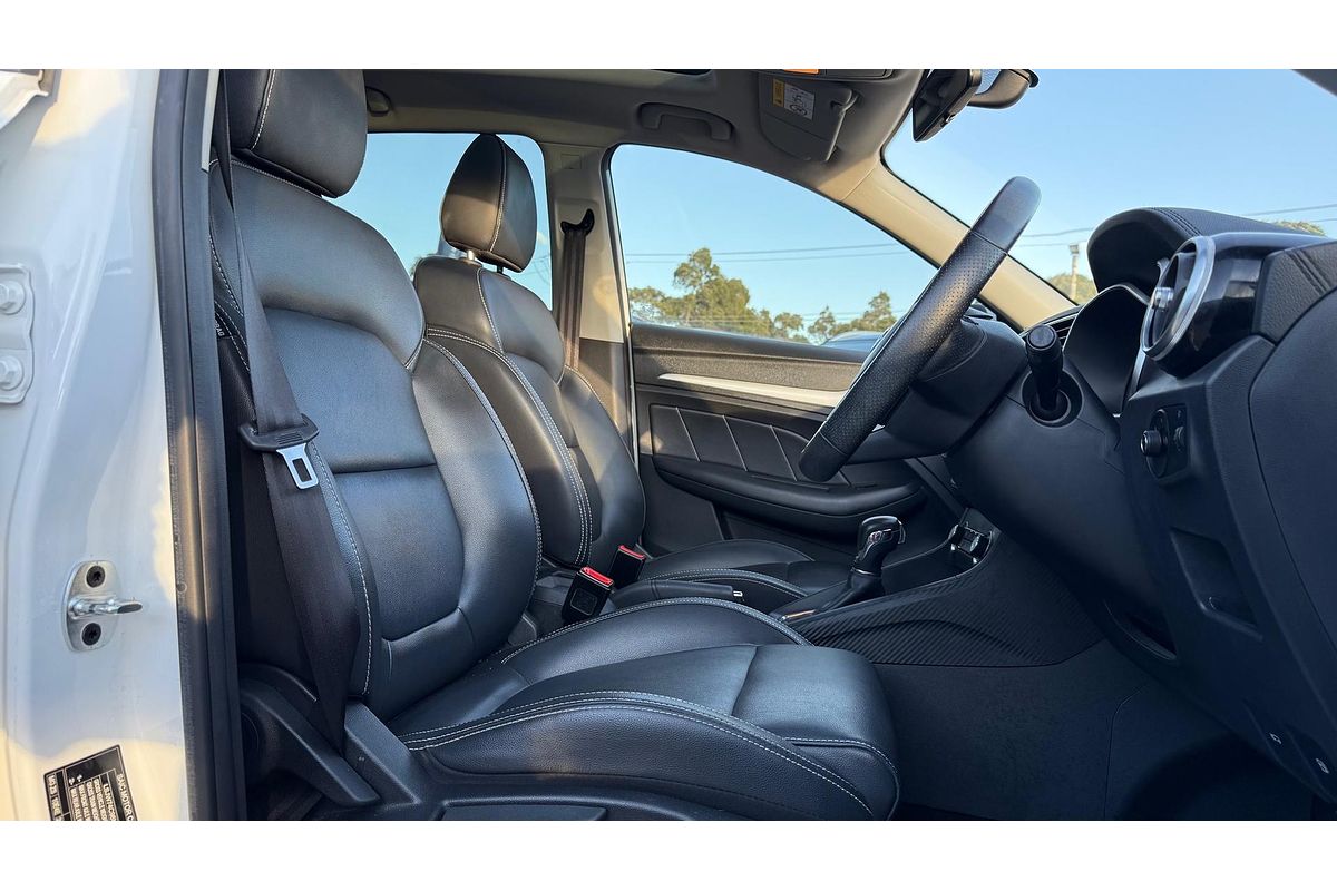 2018 MG ZS Essence AZS1