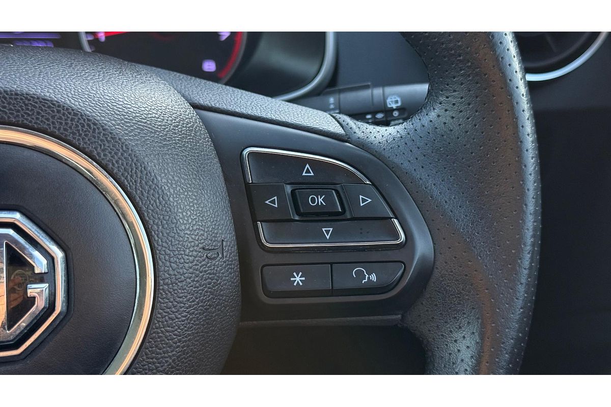 2018 MG ZS Essence AZS1