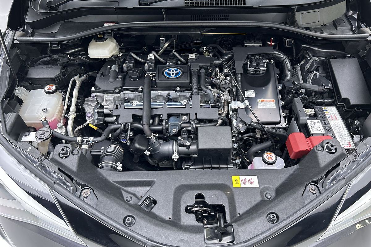 2022 Toyota C-HR GR Sport ZYX10R