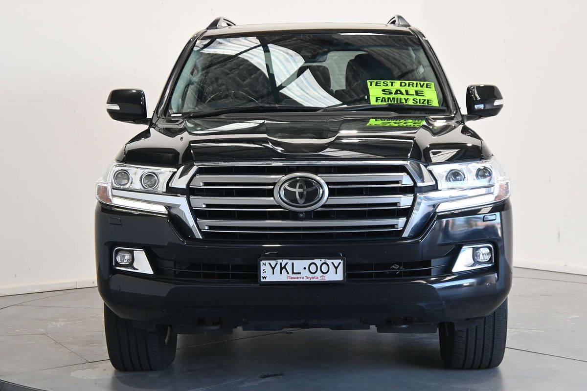 2019 Toyota Landcruiser Sahara VDJ200R