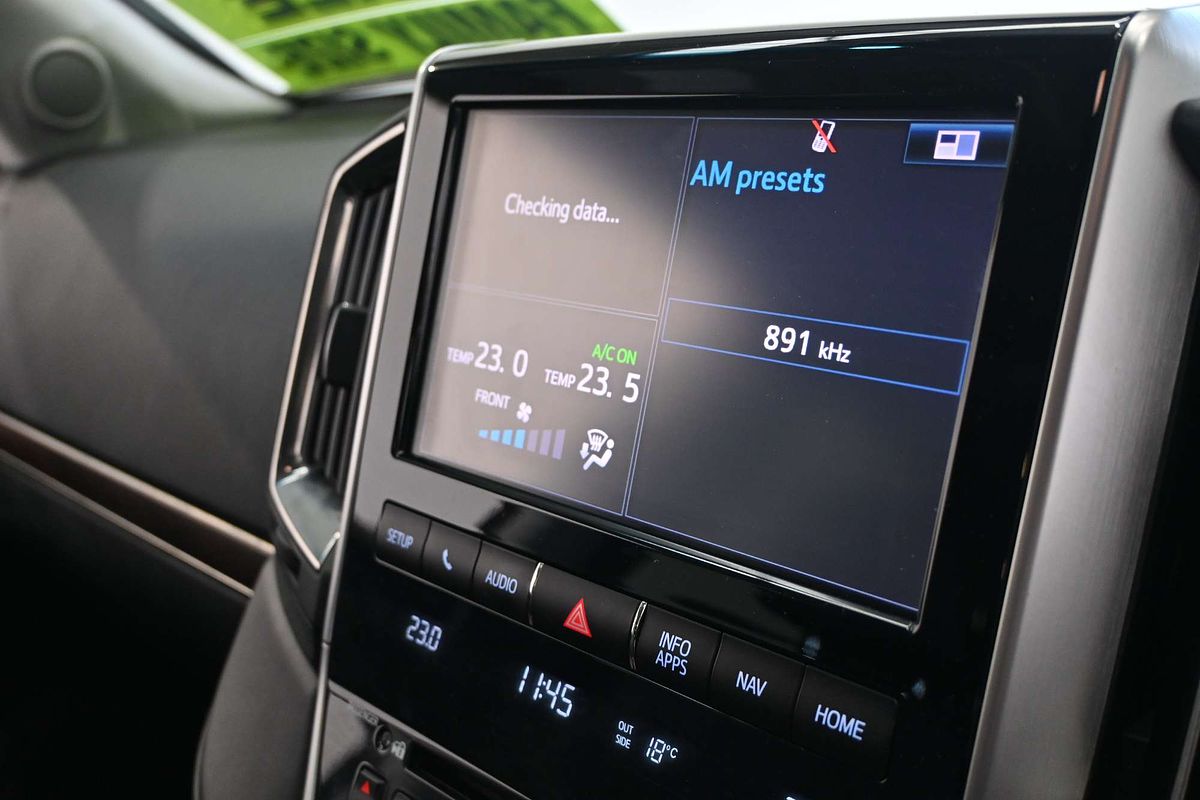 2019 Toyota Landcruiser Sahara VDJ200R