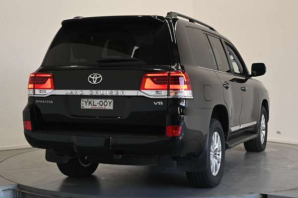 2019 Toyota Landcruiser Sahara VDJ200R