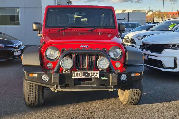 2017 Jeep Wrangler Unlimited Sport JK